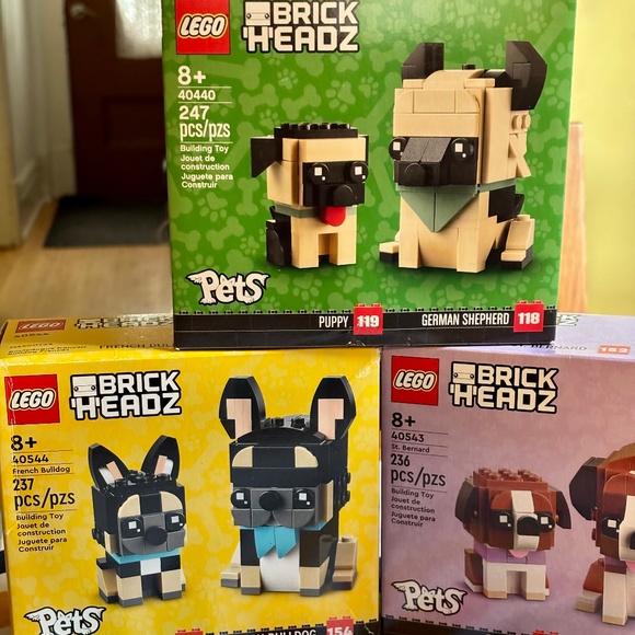 3 UNOPENED BRICKHEADZ Pets: French Bulldog, St Bernard & German Shepherd - Picture 1 of 2